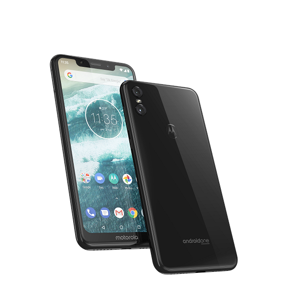 Motorola One получил Android 10